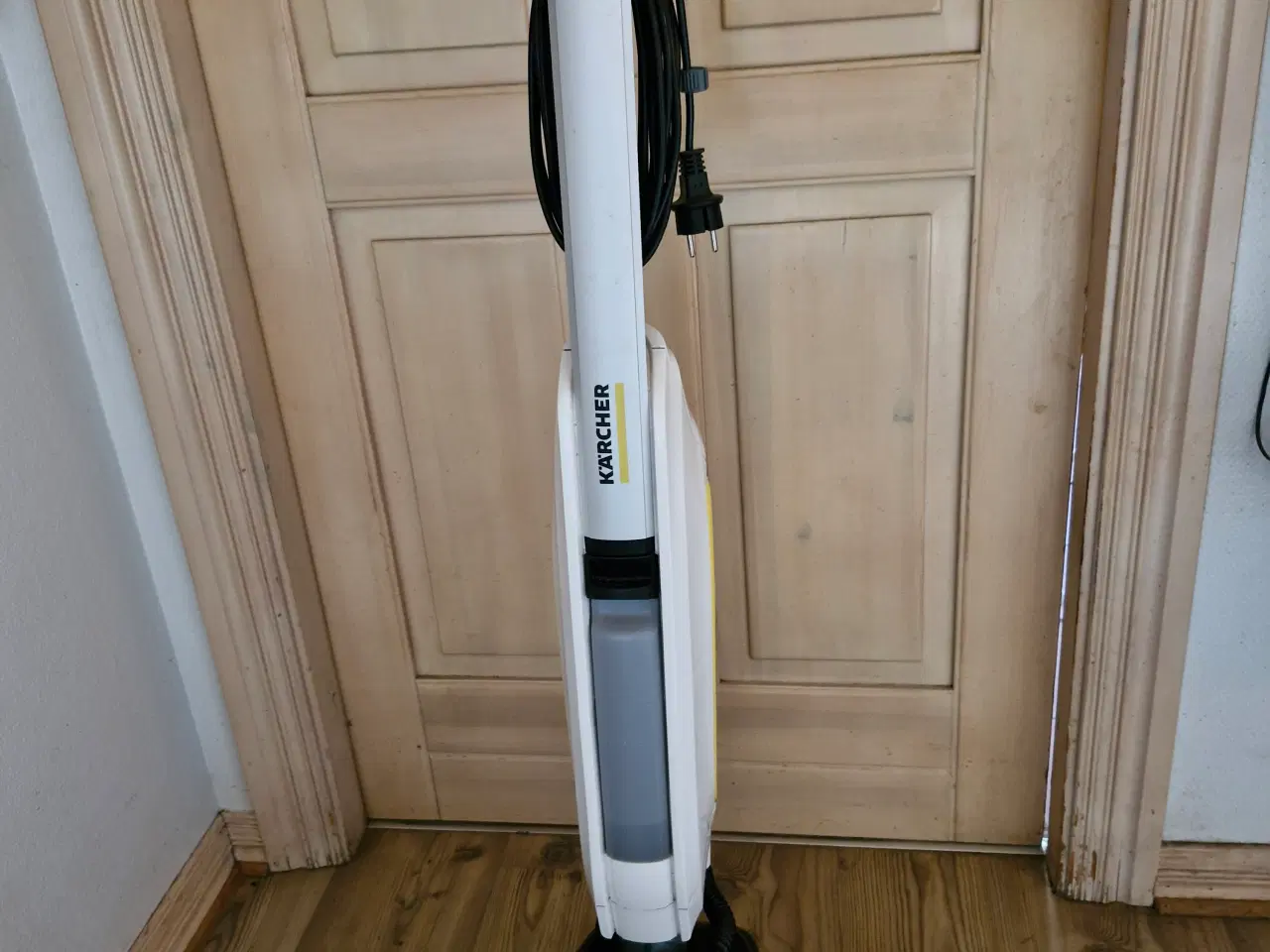 Billede 1 - Gulvvasker Karcher