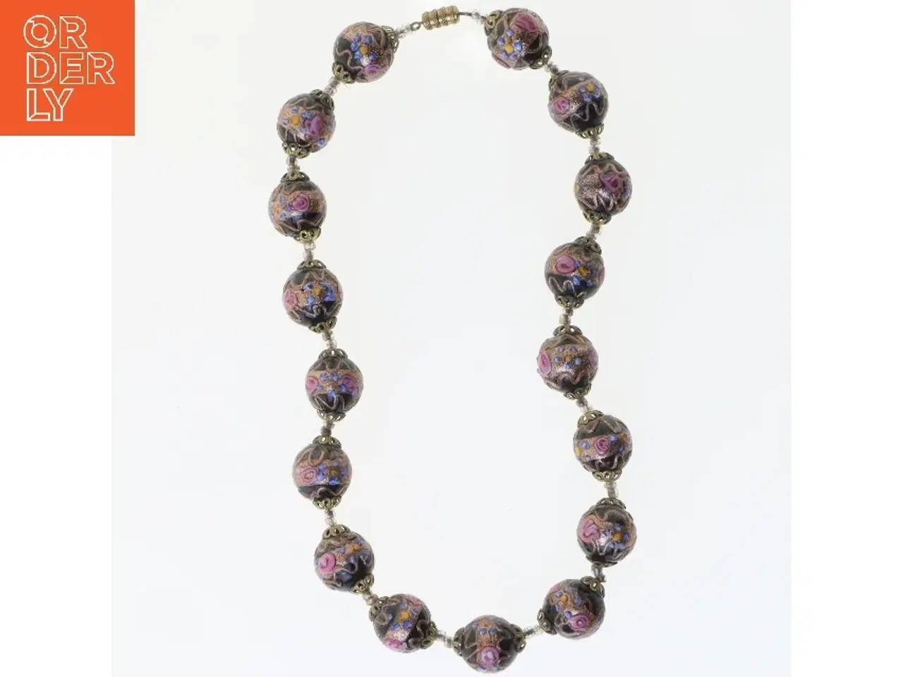 Billede 1 - Perlekæde med farvede mønstre (str. 40 cm)