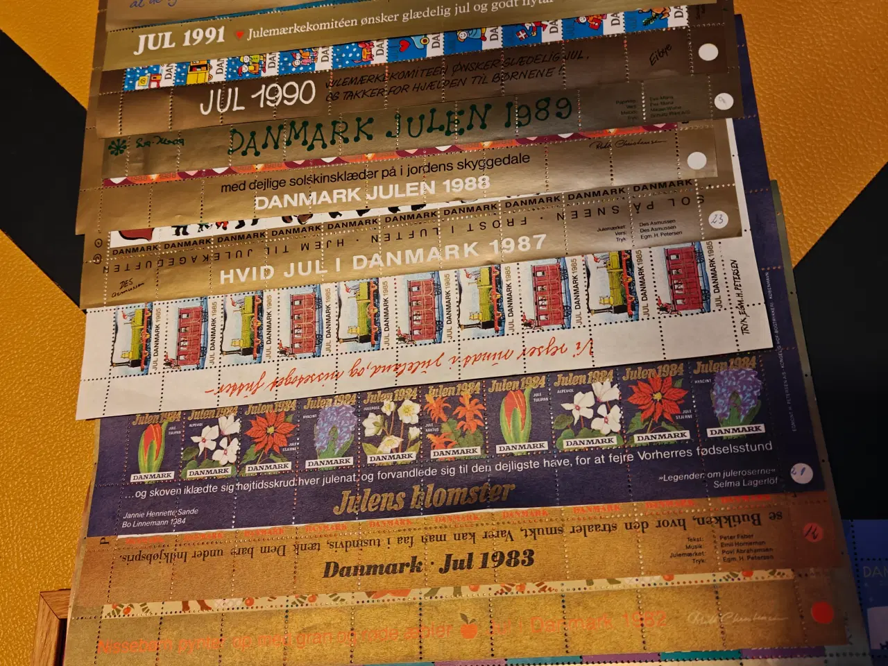 Billede 1 - Julemærker