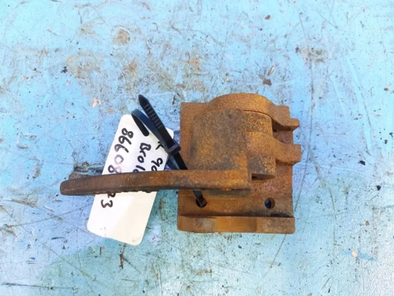 Billede 3 - New Holland CR9090 Brolås 86608073