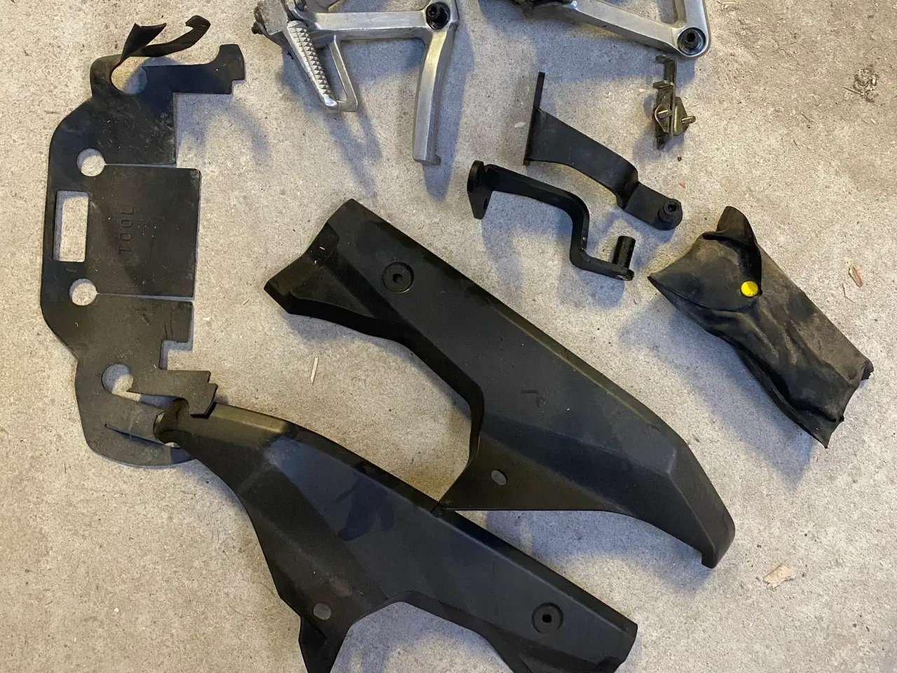 Billede 6 - Yamaha FZS 600 Fazer diverse dele