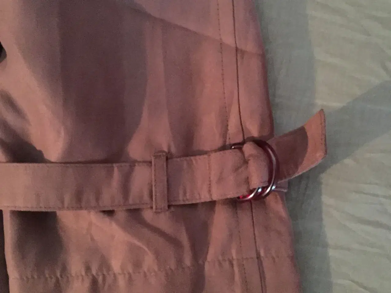 Billede 13 - Lækker mørkebrun frakke til salg