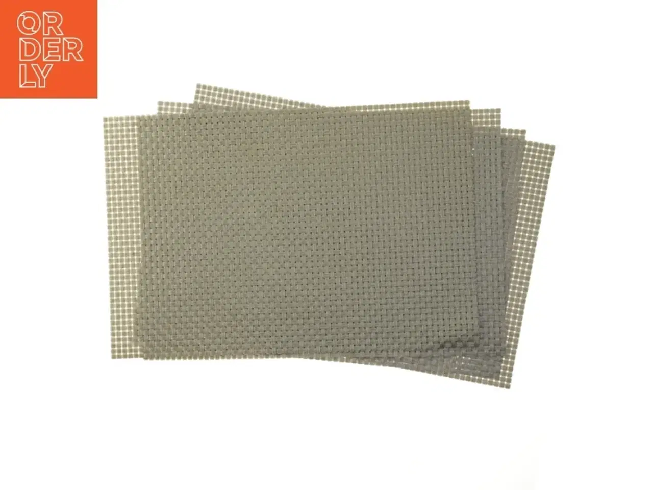 Billede 1 - Grå dækkeservietter 4 styk (str. 4 styk 45x30,5 cm)