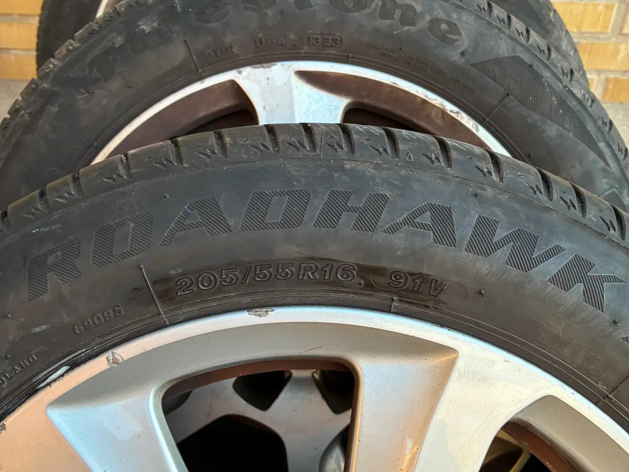 Billede 2 - Sommerdæk alu 16” passer Audi Vw golf Skoda
