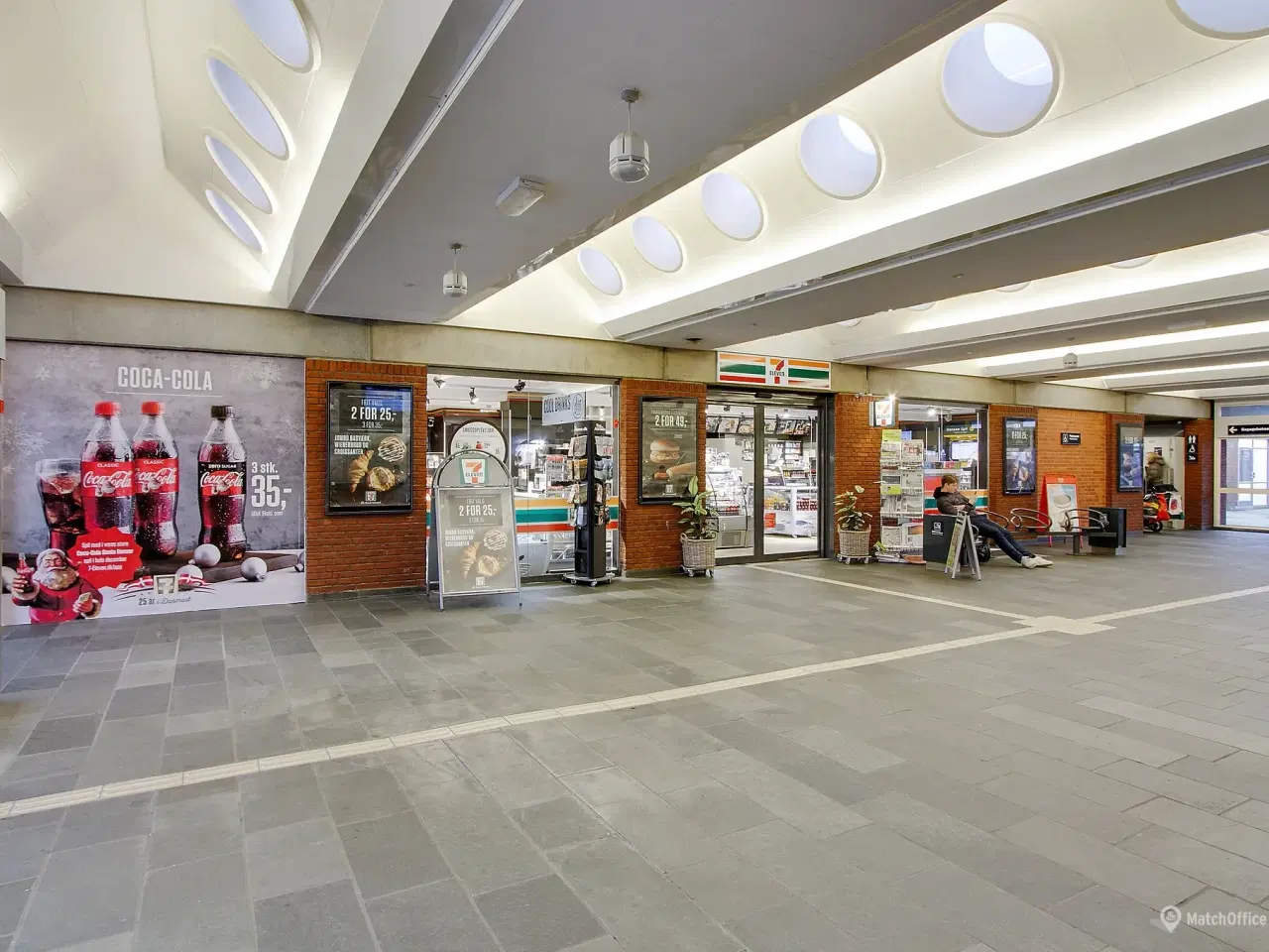 Billede 1 - Frederikshavn Station butik til leje