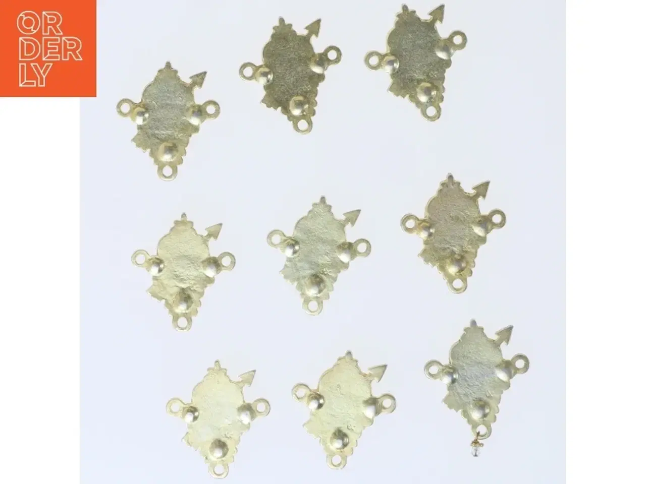 Billede 2 - Dekorative metalpynt (str. 3,5 cm)