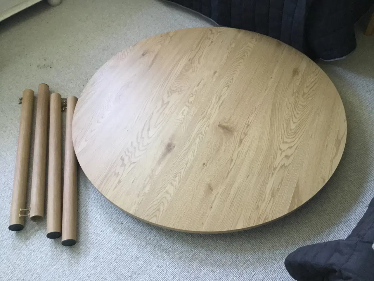 Billede 1 - Nyt spisebord, rund 120 cm