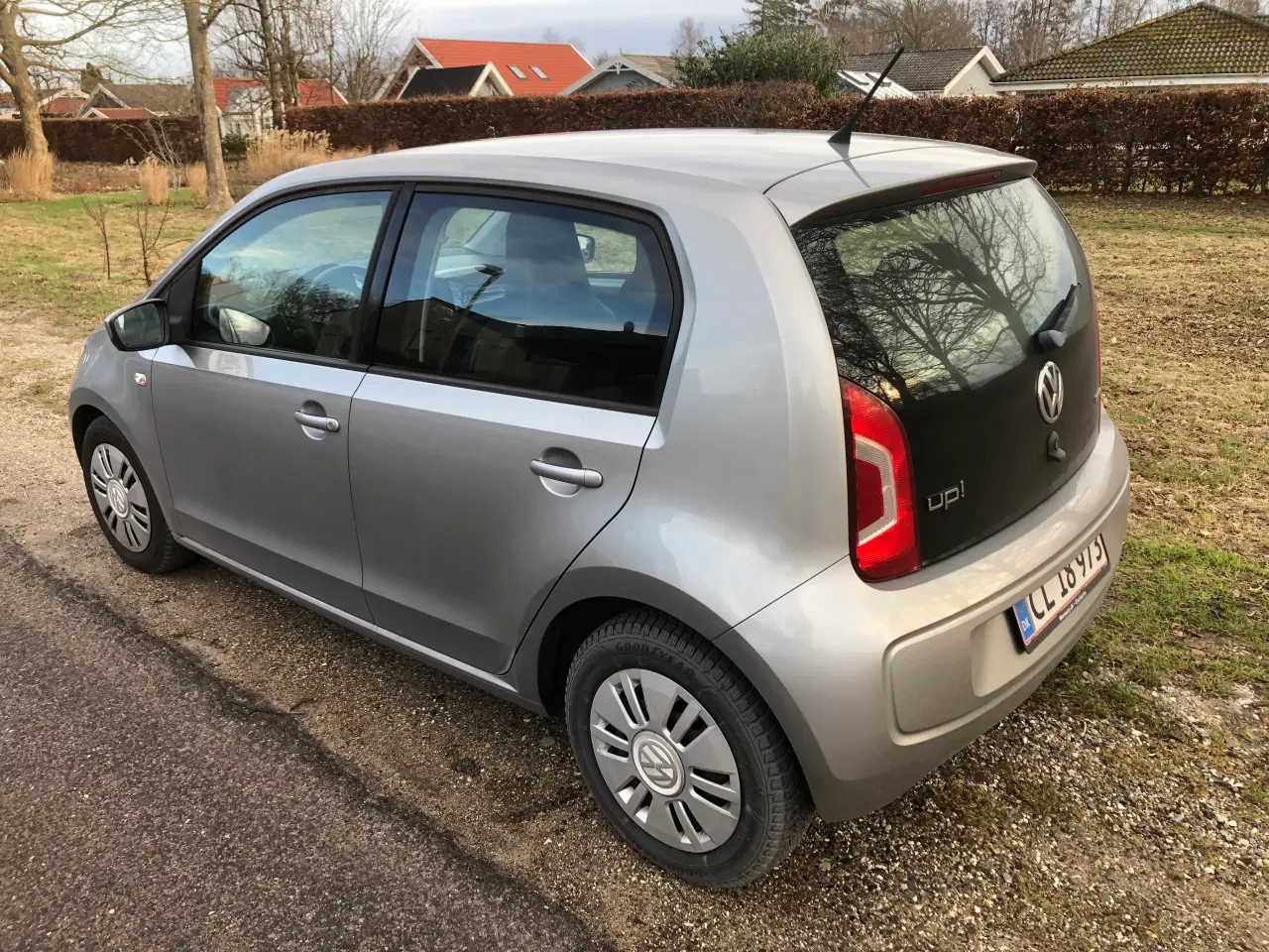 Billede 3 - Vw Up! 1,0 60 Move Up! BMT - Kun kørt 97.000 km