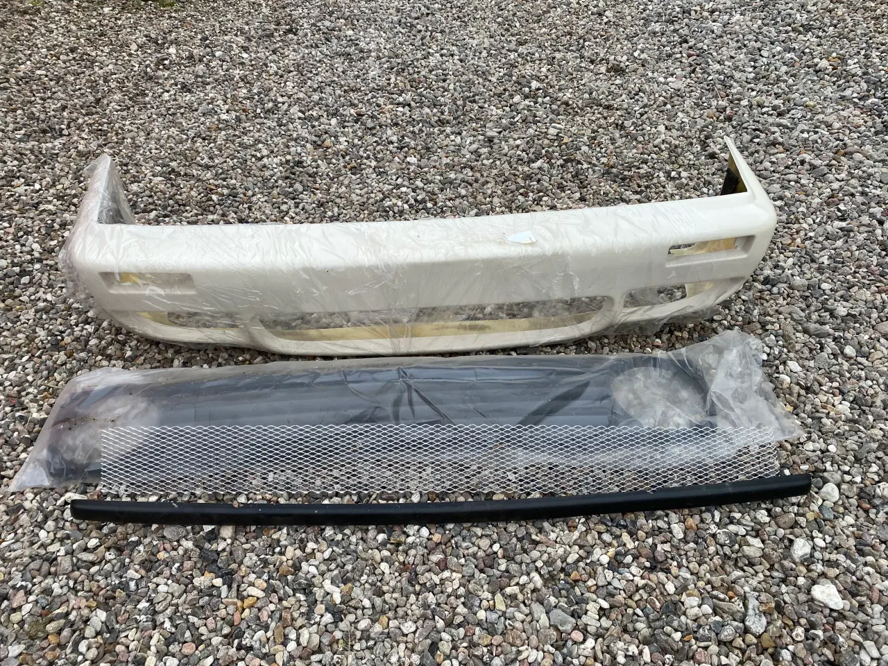 Billede 3 - Kofanger til Golf II glasfiber 