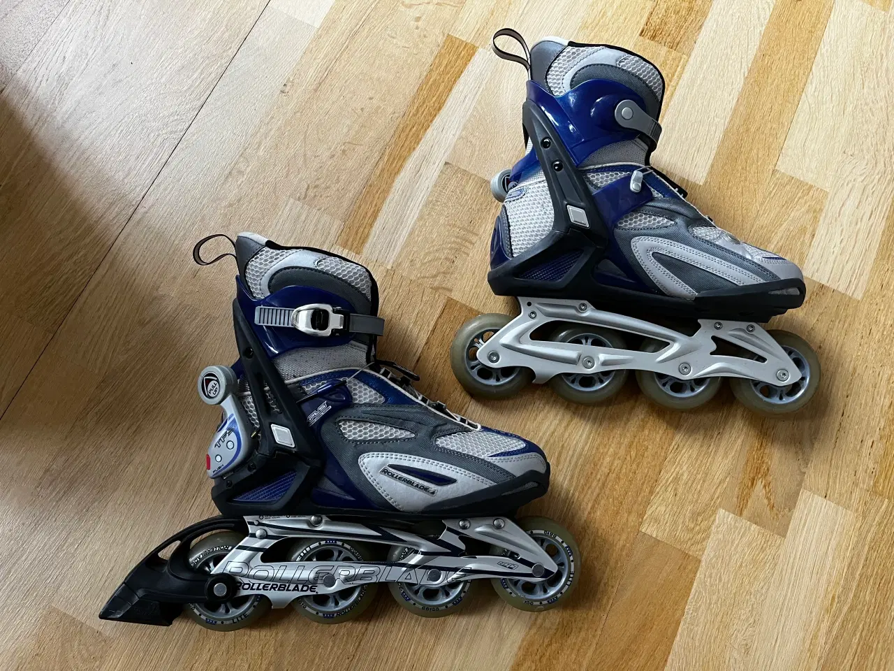 Billede 1 - Rulleskøjter 