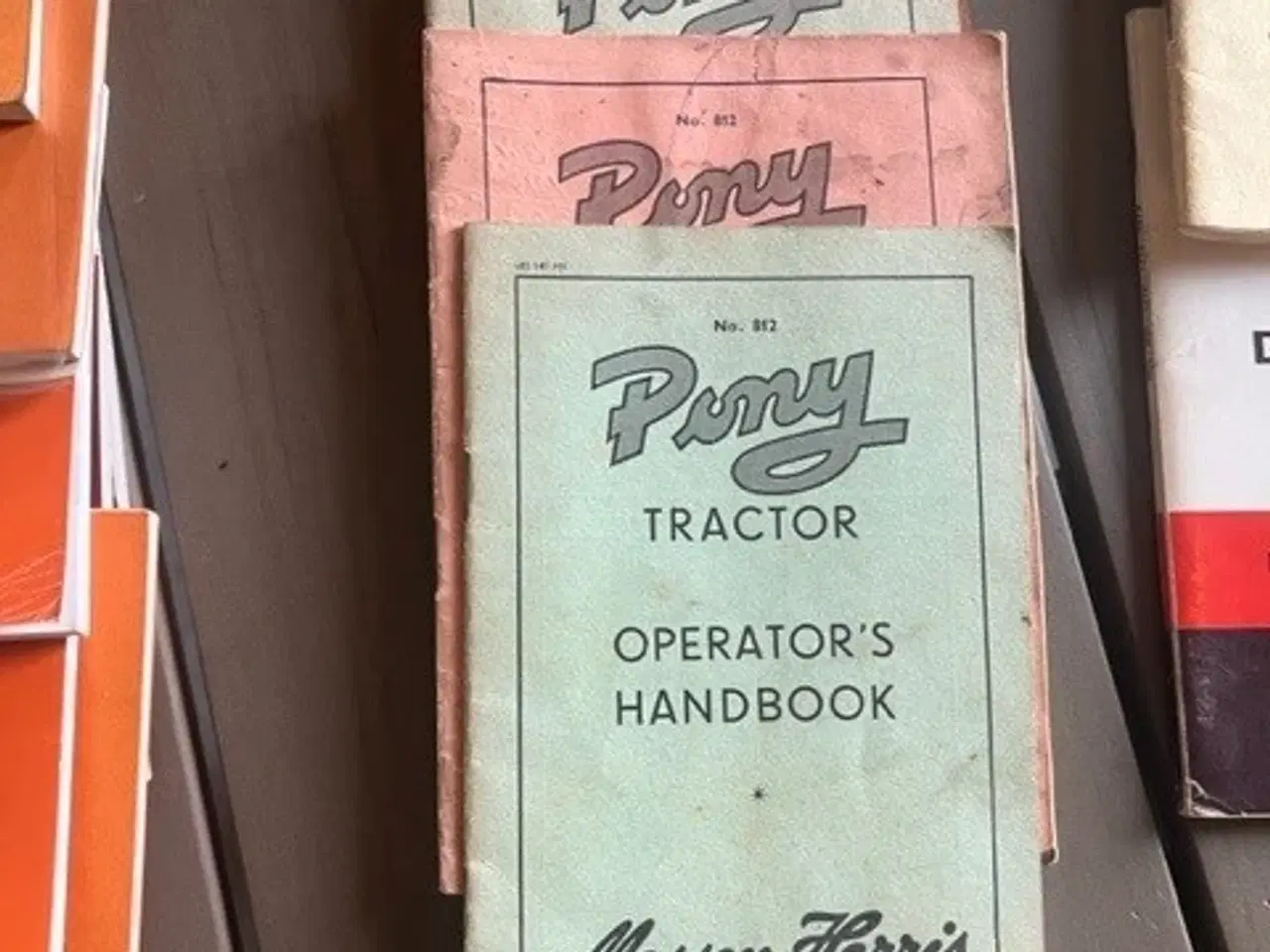 Billede 2 - instruktionsbøger til gamle traktorer