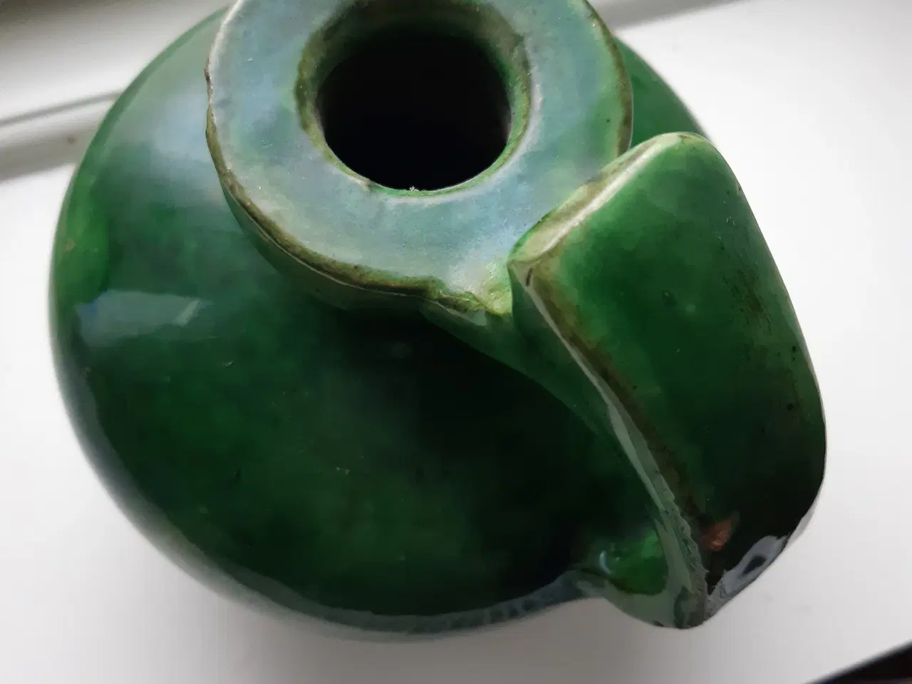 Billede 4 - Kugleformet keramikvase med smal hals