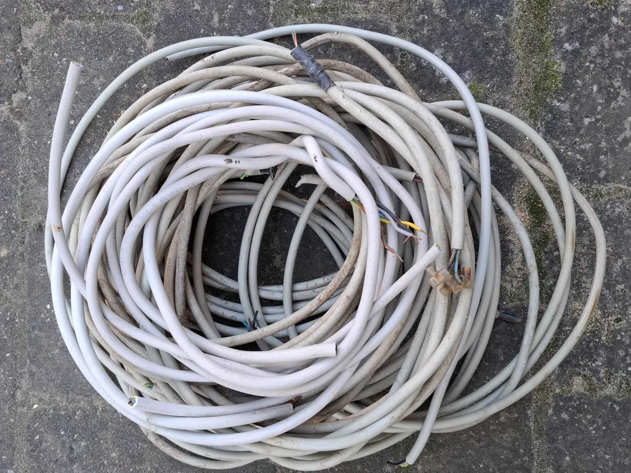 Billede 3 - Diverse el-materialer