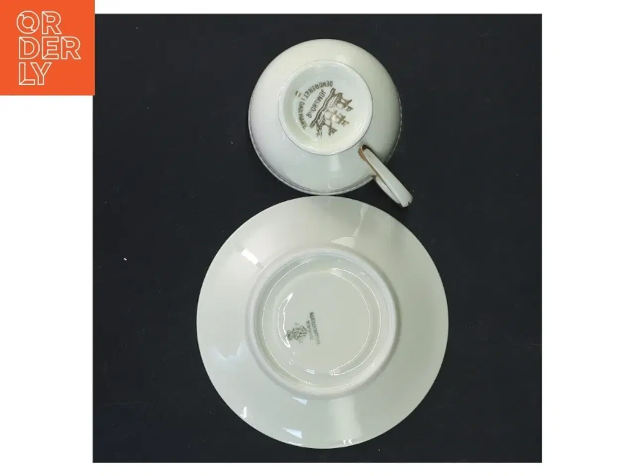 Billede 2 - Sæt af kaffekopper med underkopper fra Jomsborg (str. 11 ø cm og 6 ø cm)