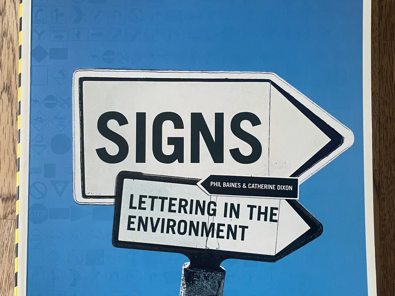 Billede 1 - Signs, Pil Baines & Catherine Dixon