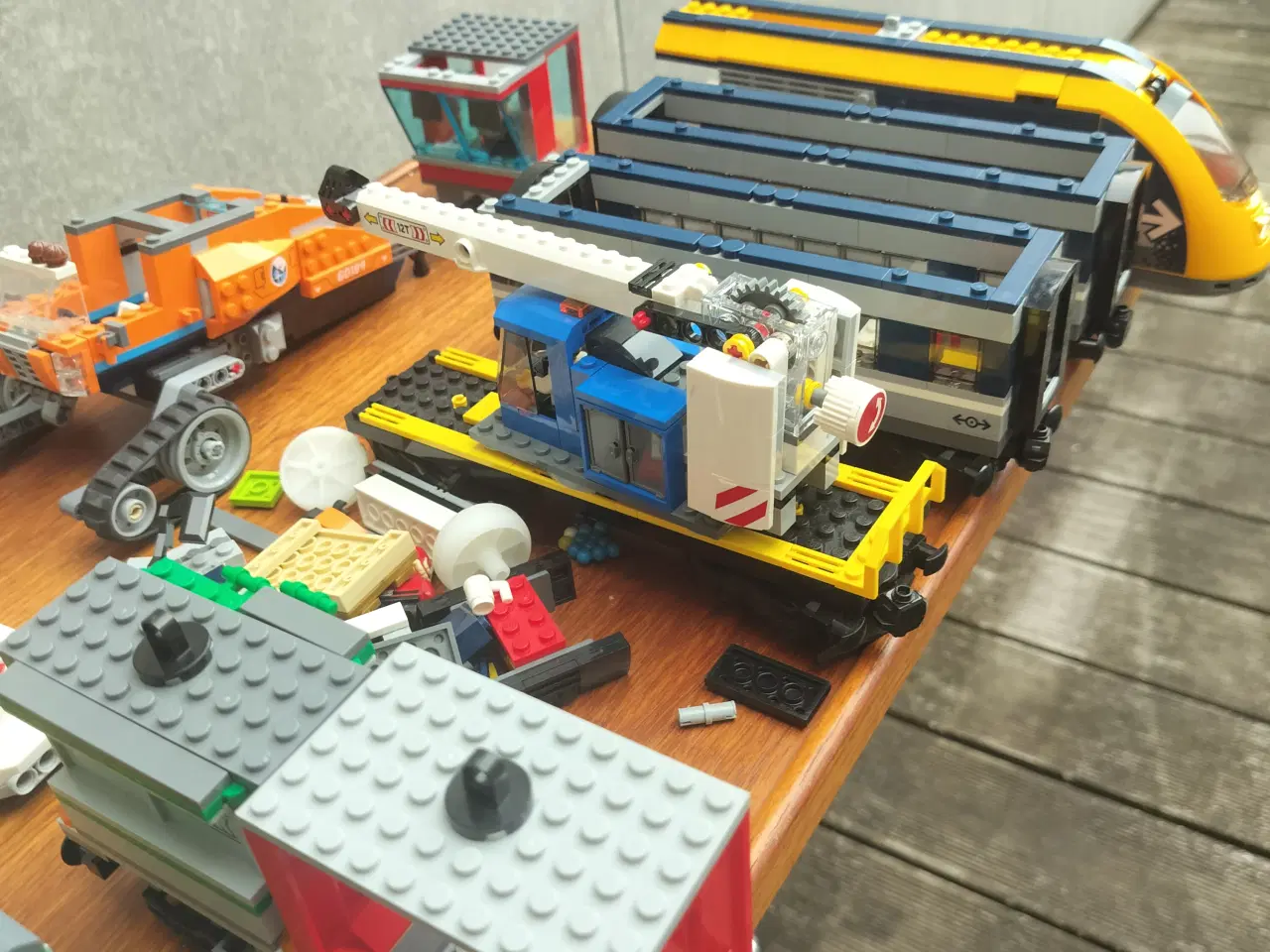Billede 4 - Tog, barnevogne, skinner o.a. lego