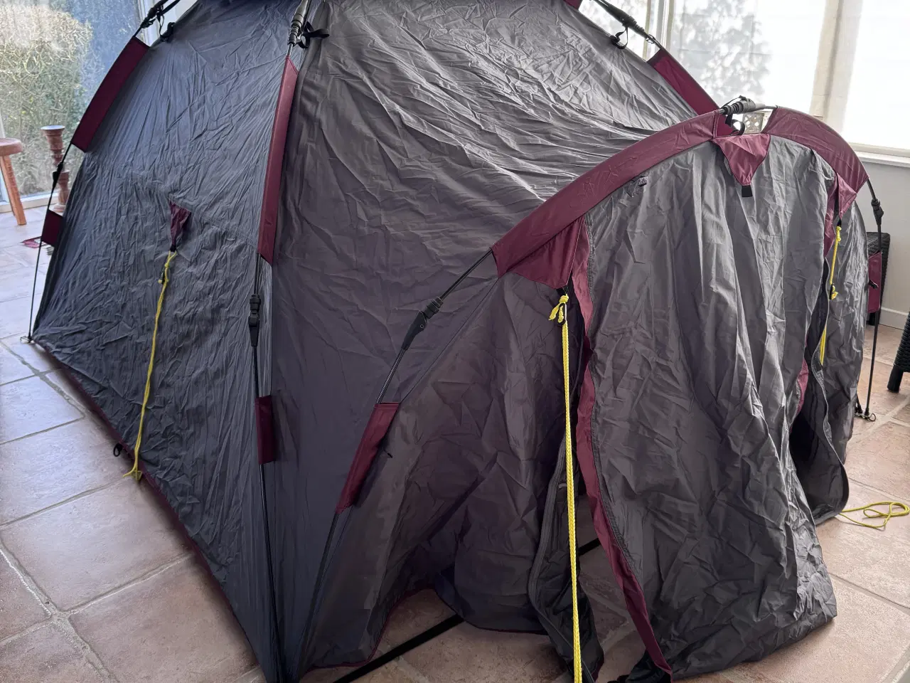 Billede 1 - Smart 2-3 personer telt 