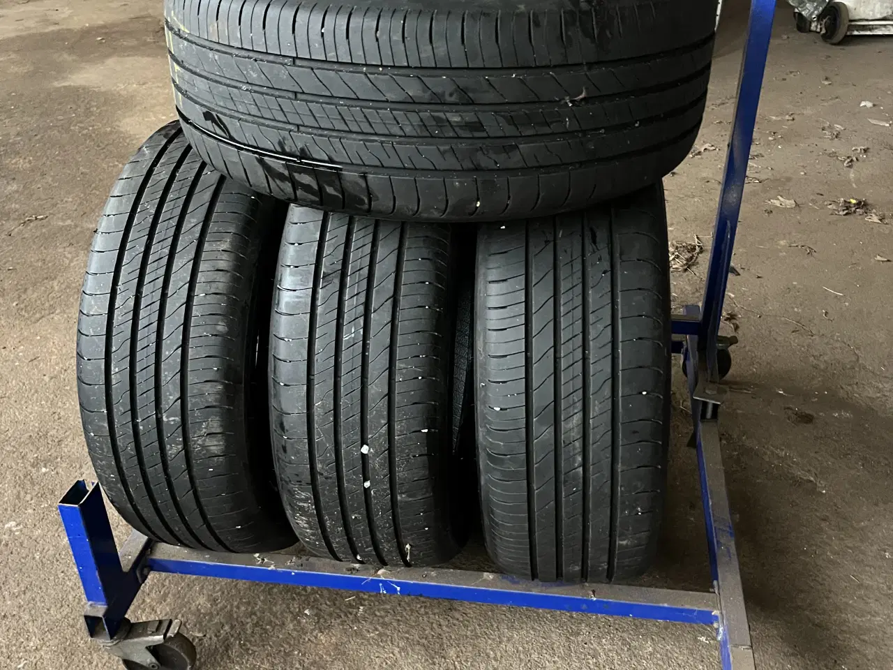 Billede 3 - Good Year sommerdæk