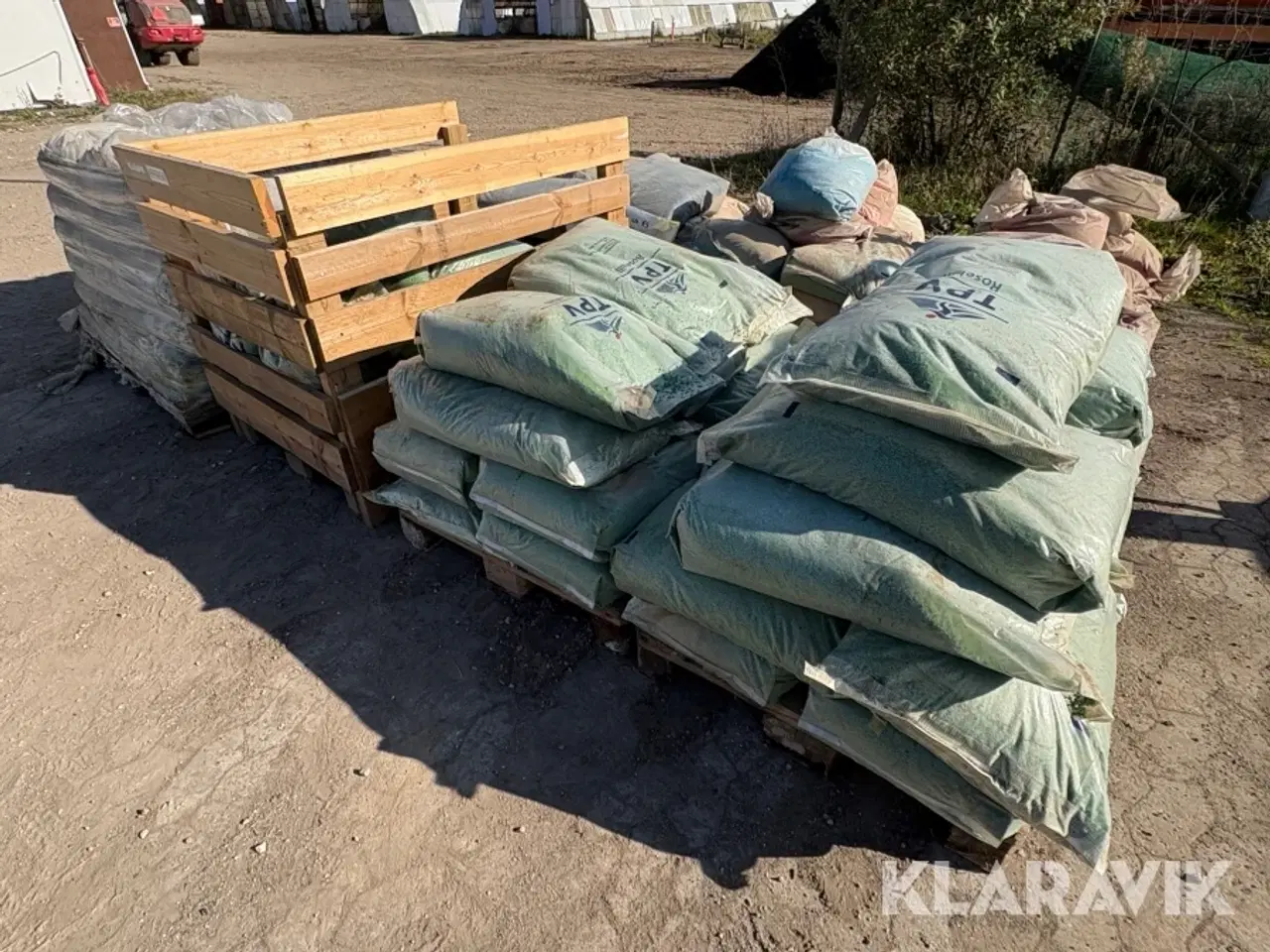 Billede 3 - Gummigranulat Rosehill/Genan - 7 paller