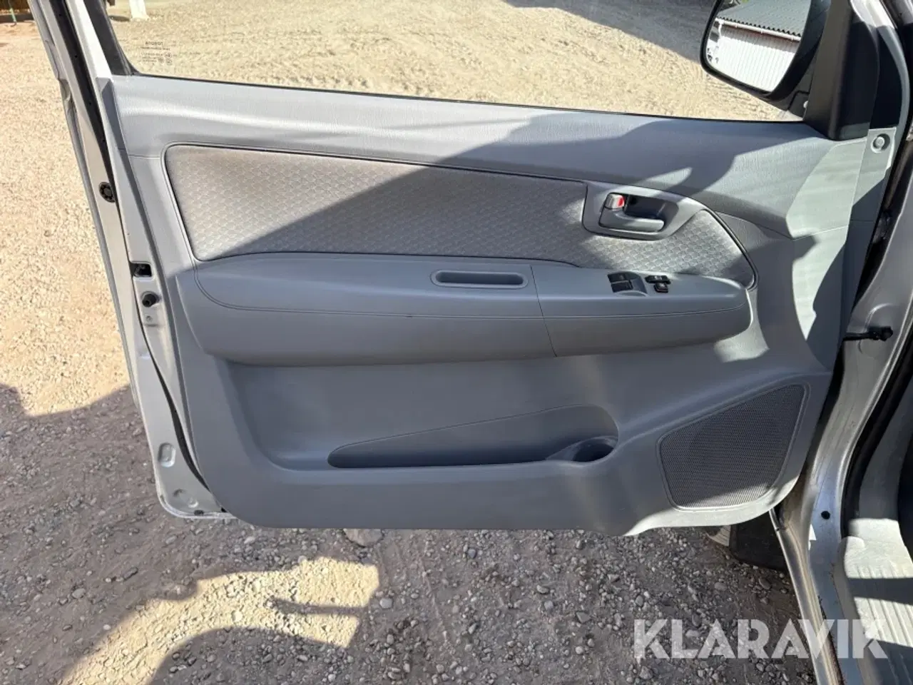 Billede 7 - Pickup Toyota Hilux 2,5 D-4D Extra Cab 4WD