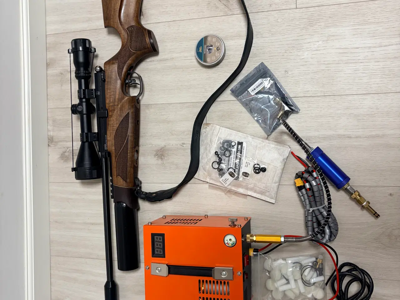 Billede 9 - BSA R10 MK2  PCP luftgevær .177  valnød/palisander