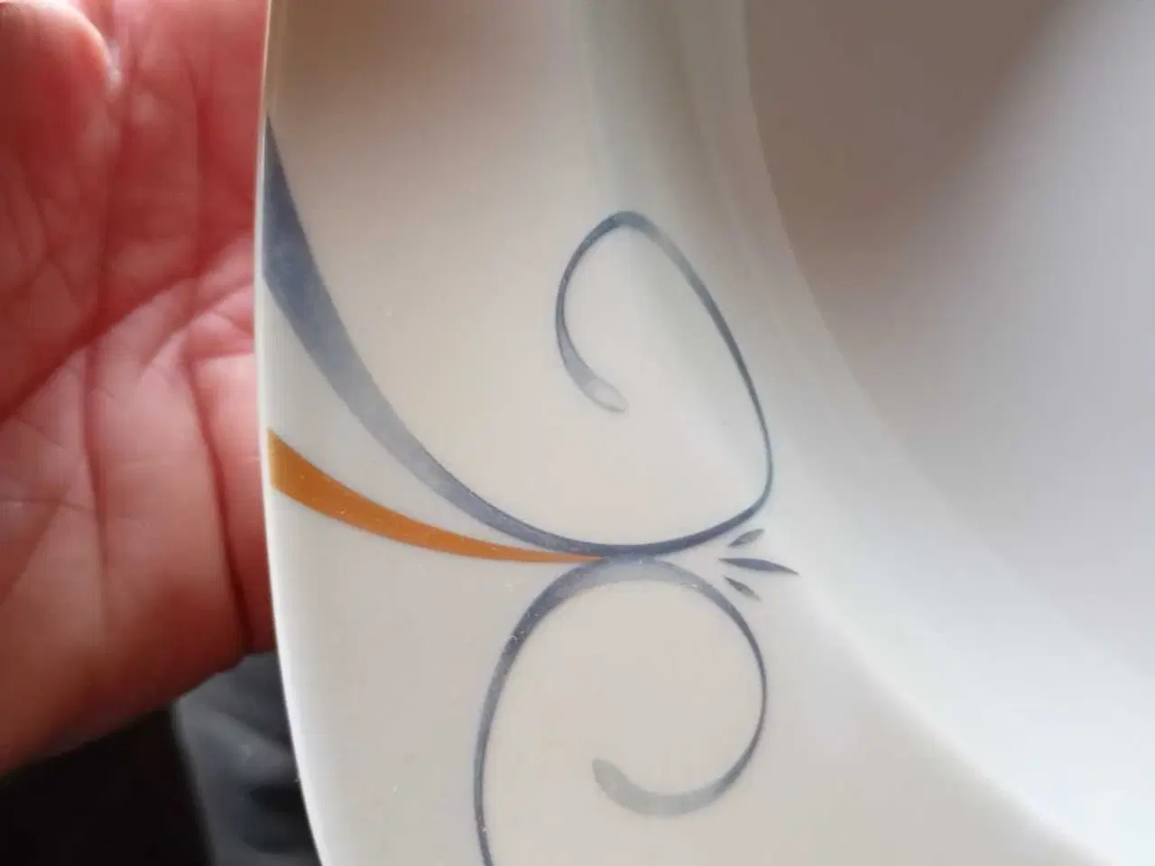 Billede 2 - 8 stk dybe tallerkener fra Victoria 