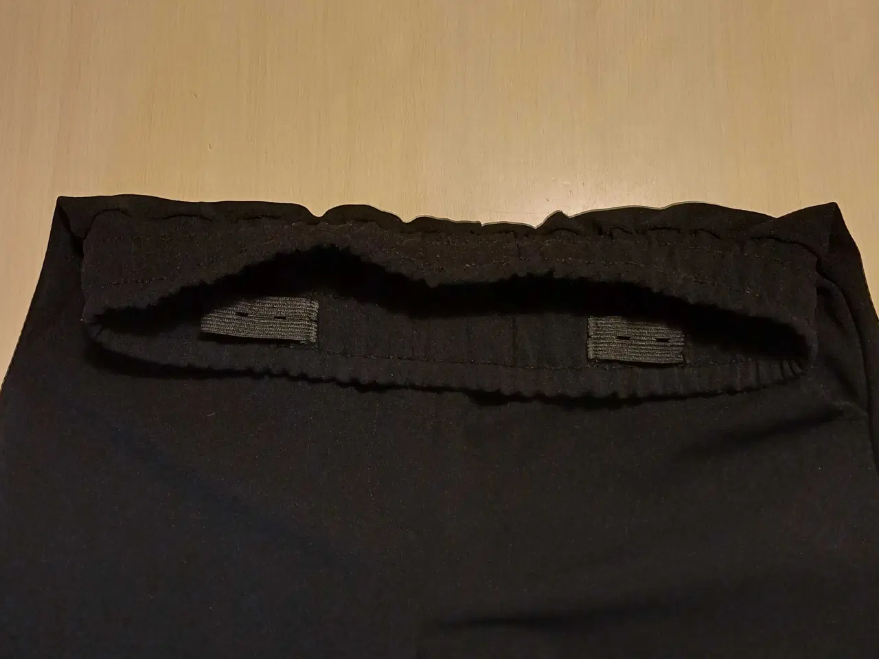 Billede 4 - QueenZ bukser str.152