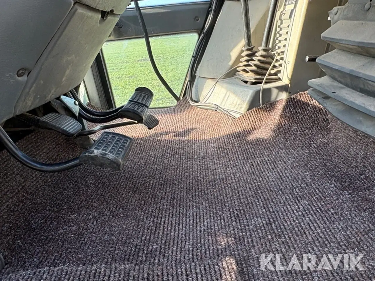 Billede 11 - Traktor Valtra 8150-4WD