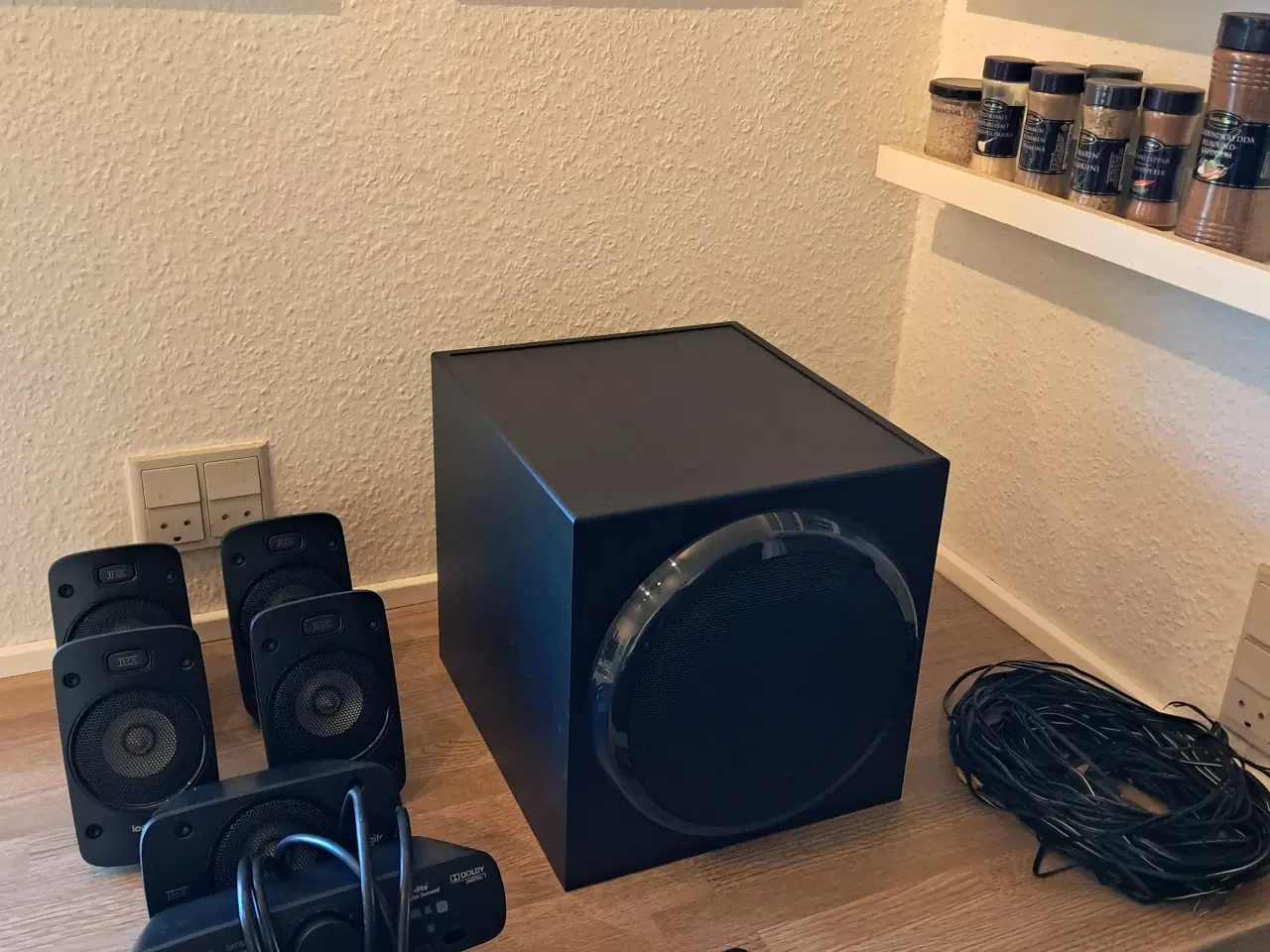 Billede 1 - Logitech Z906 5.1 Surround System.