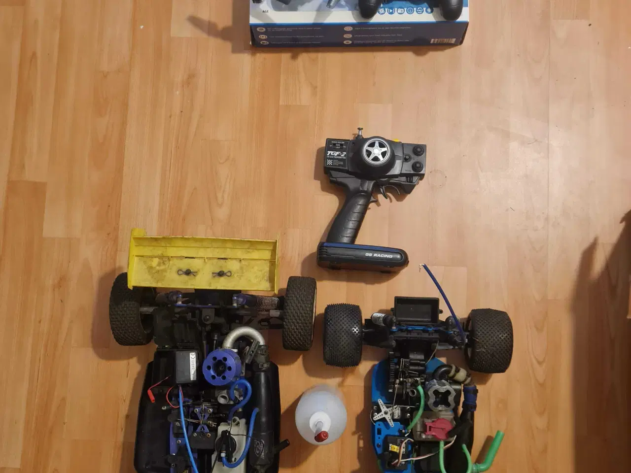 Billede 1 - Drone og 2 biler brændstof