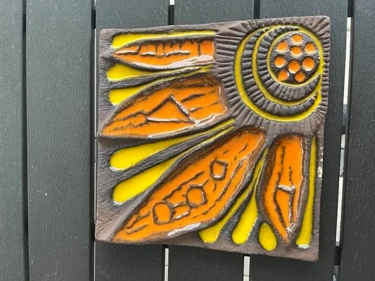 Billede 1 - Keramikrelieffer fra Knabstrup