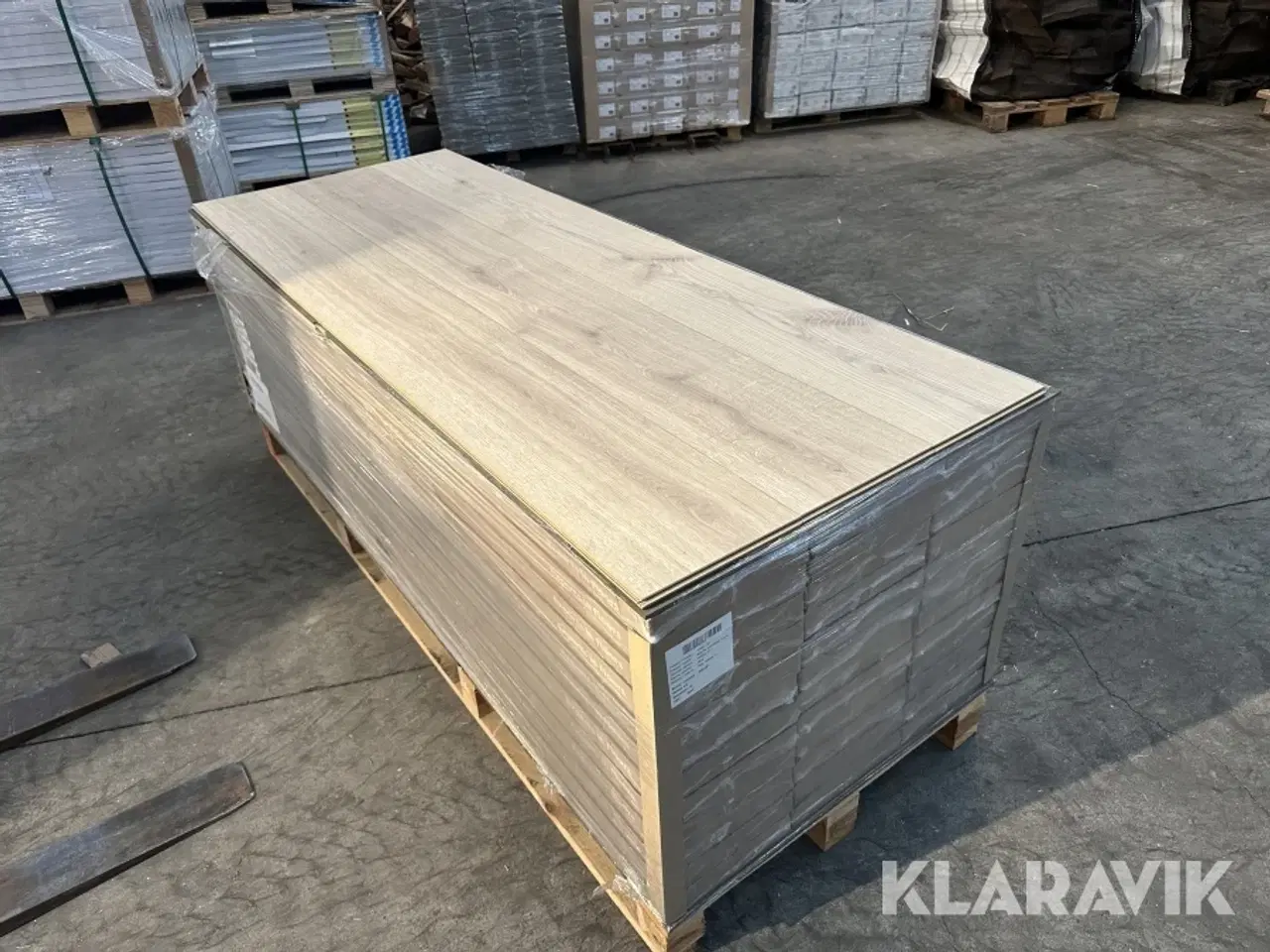 Billede 10 - Gulv Moland High Performance Laminate Wideplank Design Svaneke Eg 88,2 m2