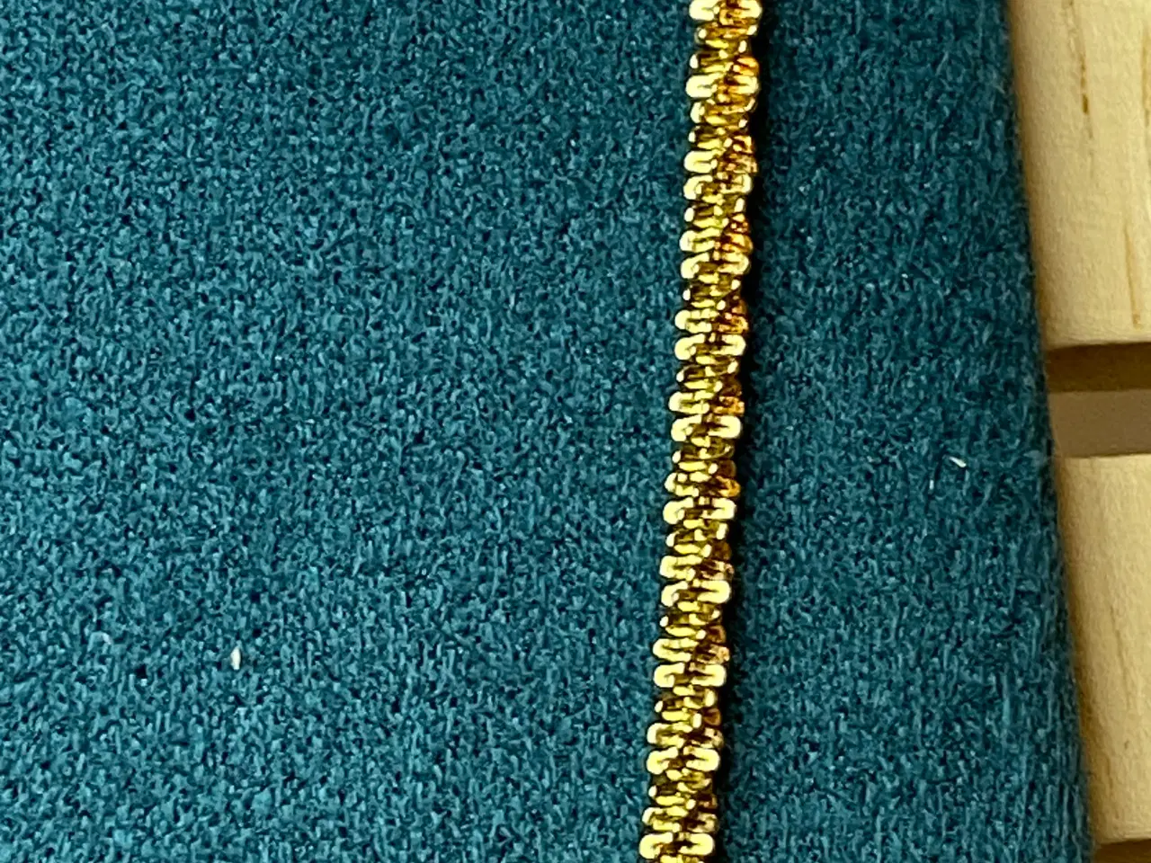 Billede 3 - 18K Guldbelagt Halskæde og Armbånd