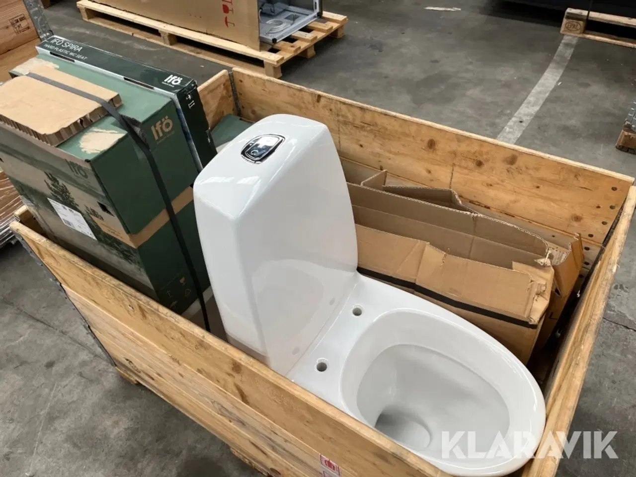 Billede 3 - Gulvstående toilettet og håndvaske Laufen Og Ifö