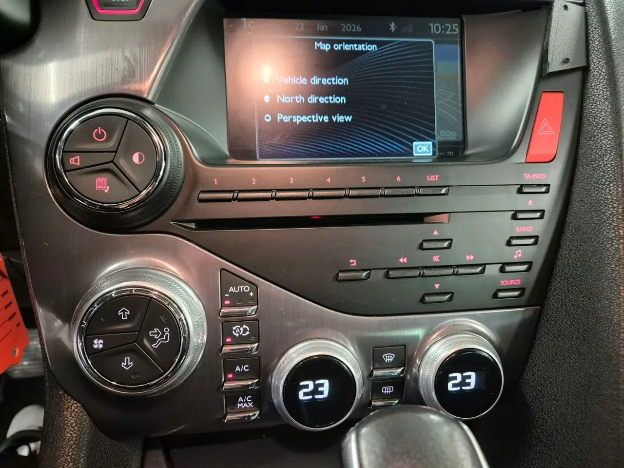 Billede 11 - DS DS5 2,0 Blue HDi Design EAT6 start/stop 180HK 5d 6g Aut.