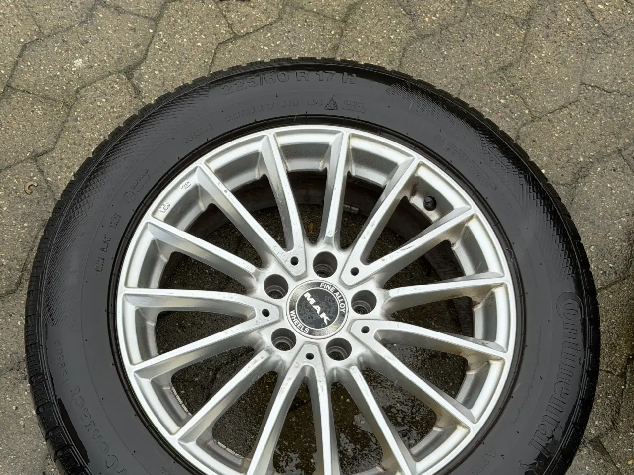 Billede 3 - 17 tommer alufælge med vinterdæk