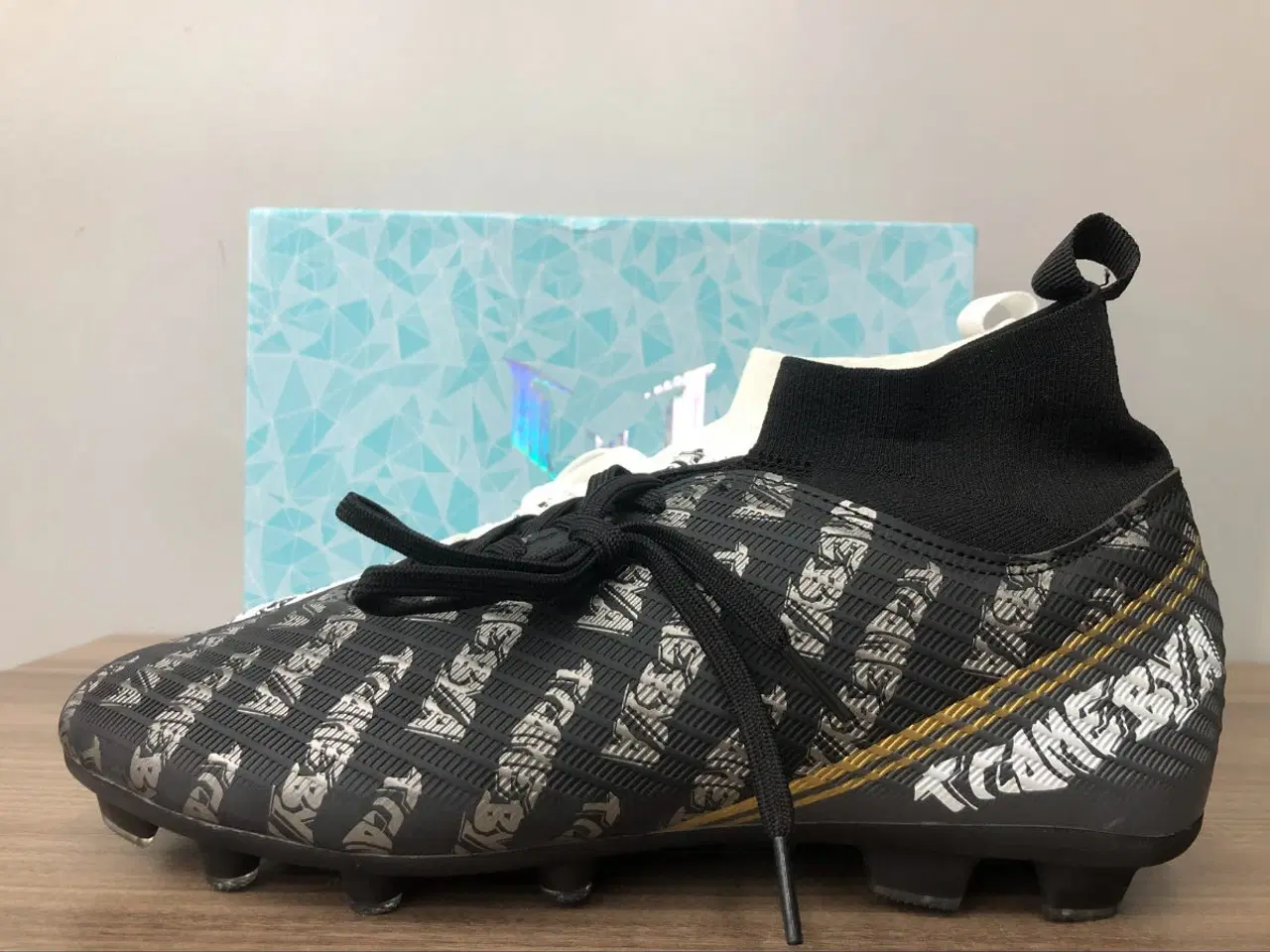 Billede 4 - Helt unikke fodboldstøvler 