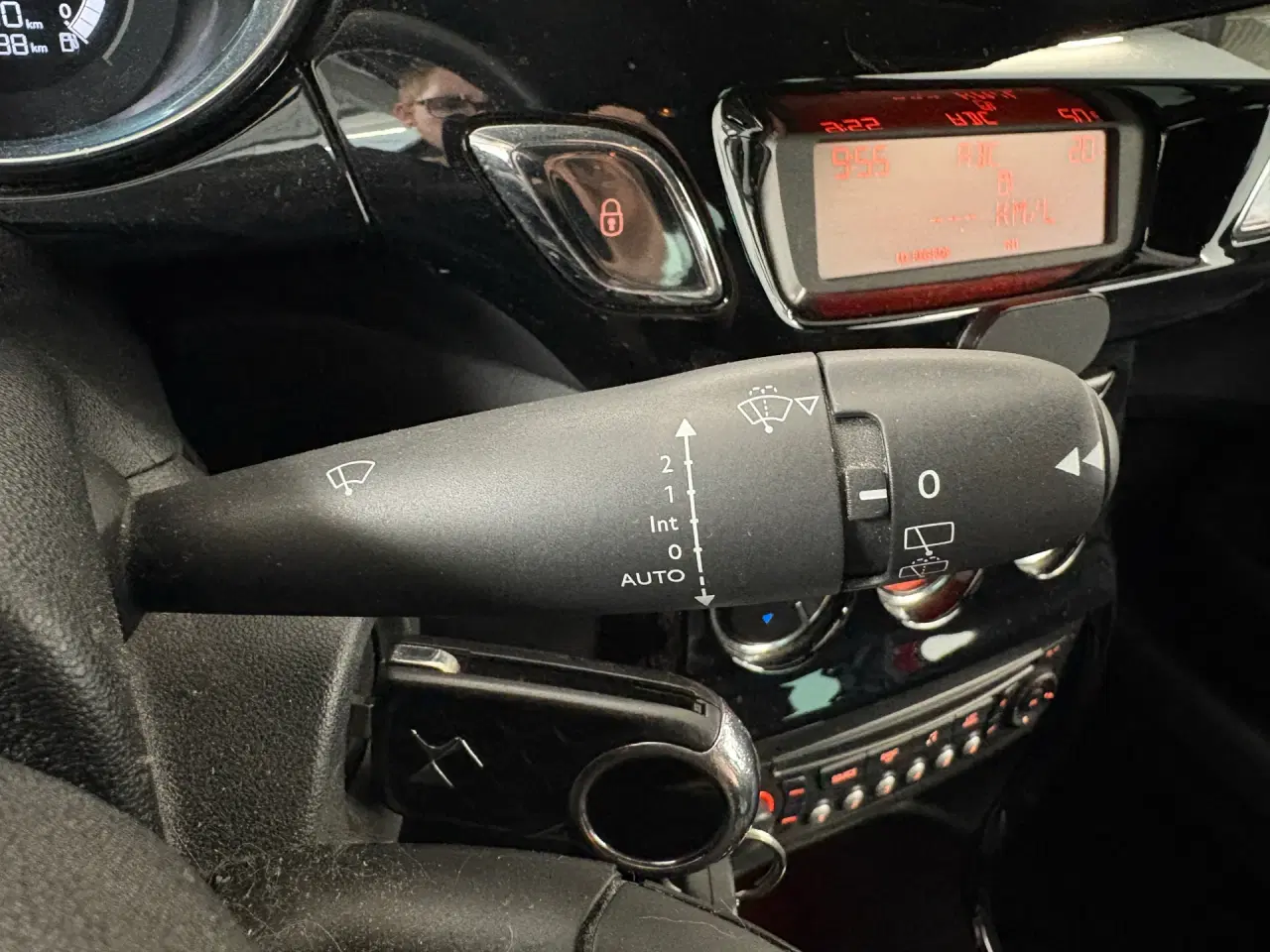 Billede 12 - Citroën DS3 1,6 e-HDi Style 92HK 3d