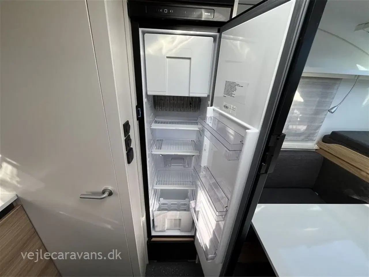 Billede 9 - 2025 - Adria Action 391 PH