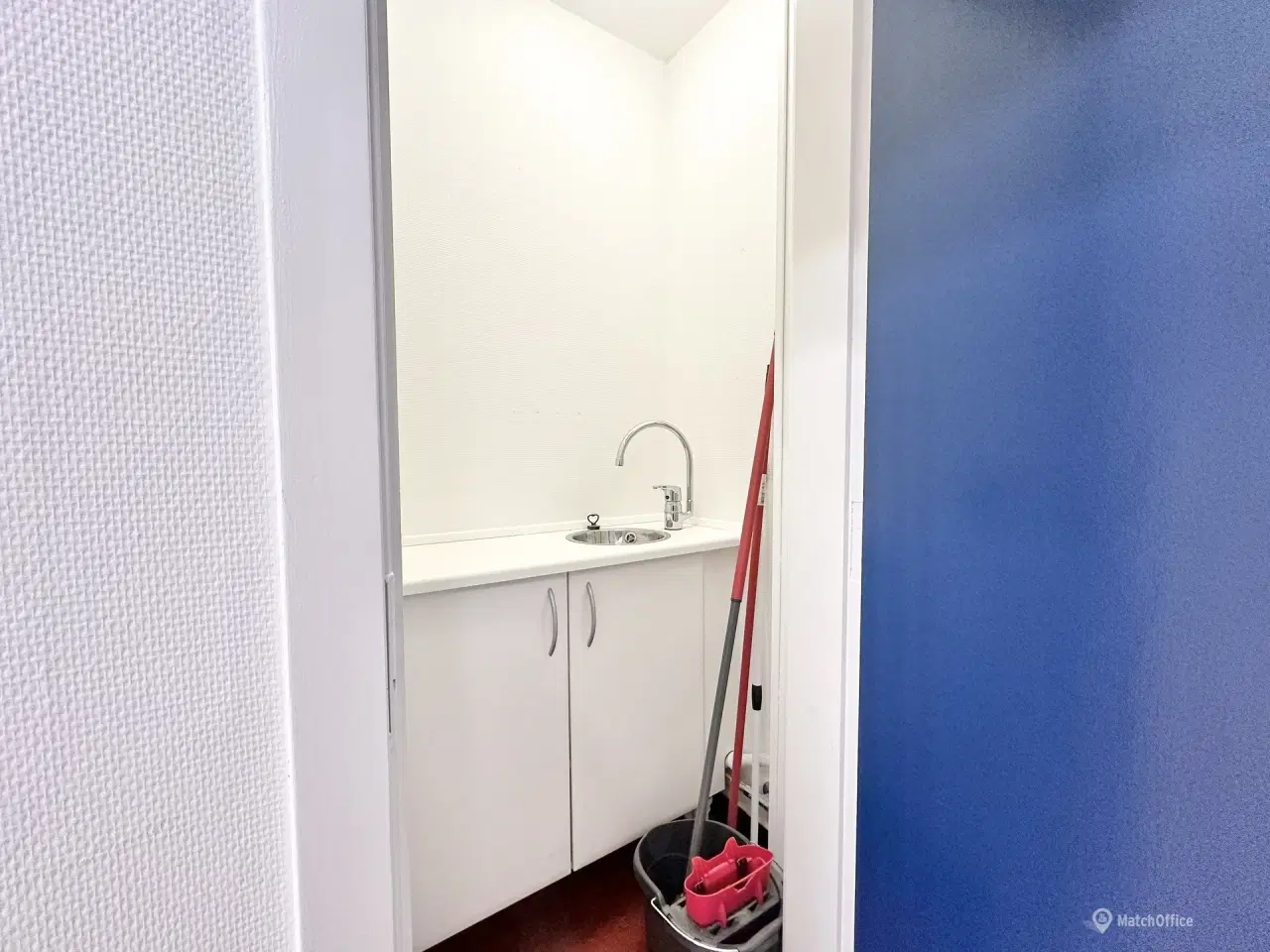 Billede 15 - Veldisponerede kontorlokaler udlejes i Fredericiagaarden