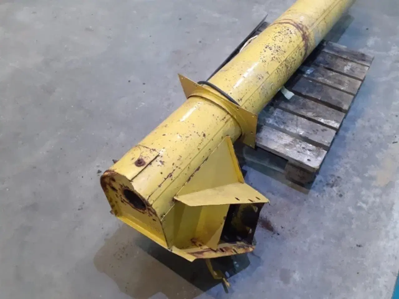 Billede 11 - New Holland 8080 Fylderør 80417121