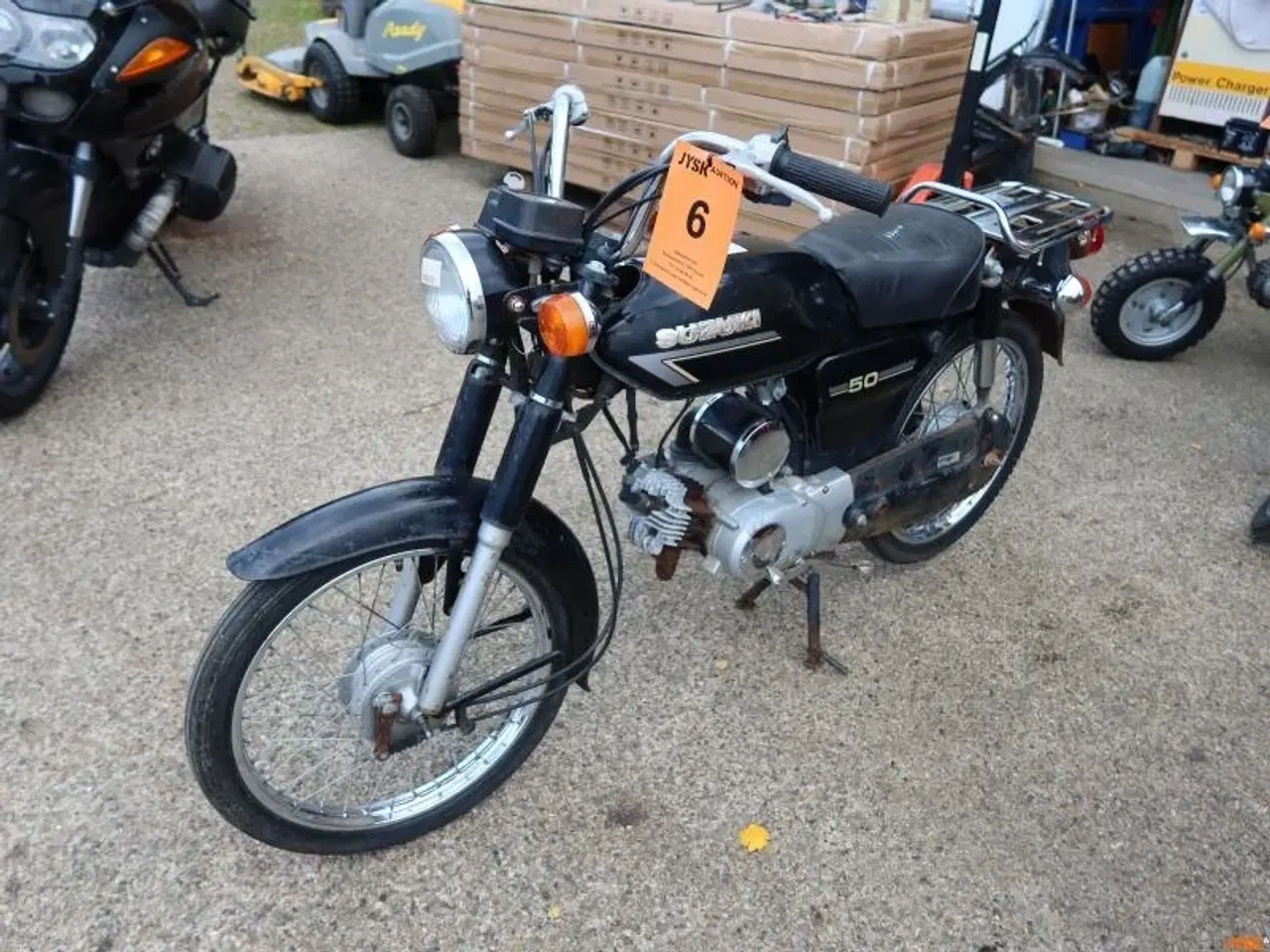 Billede 1 - KNALLERT, Suzuki