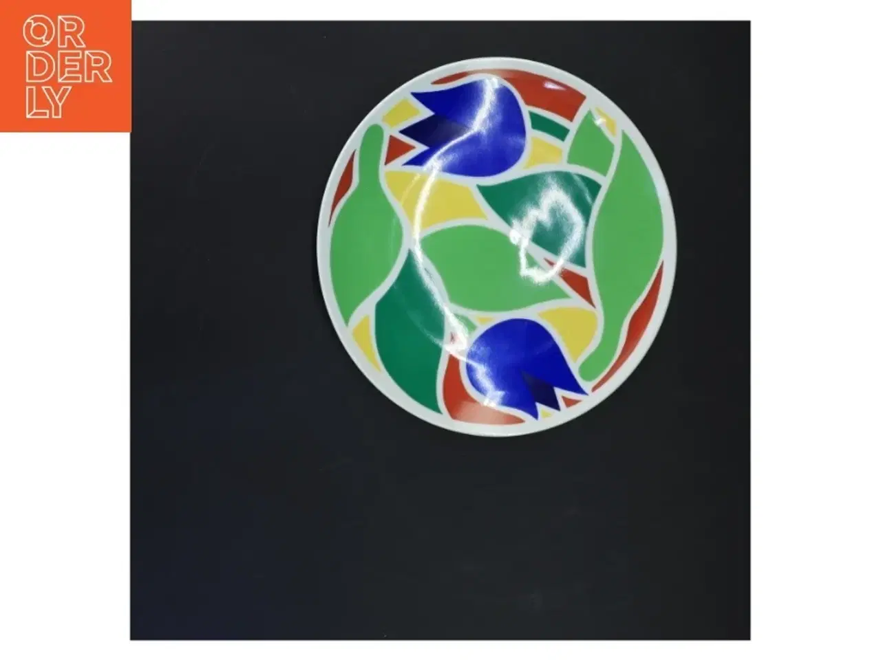 Billede 1 - Sjælden Per Arnoldi Platte med motiv af blomster fra Royal Copenhagen