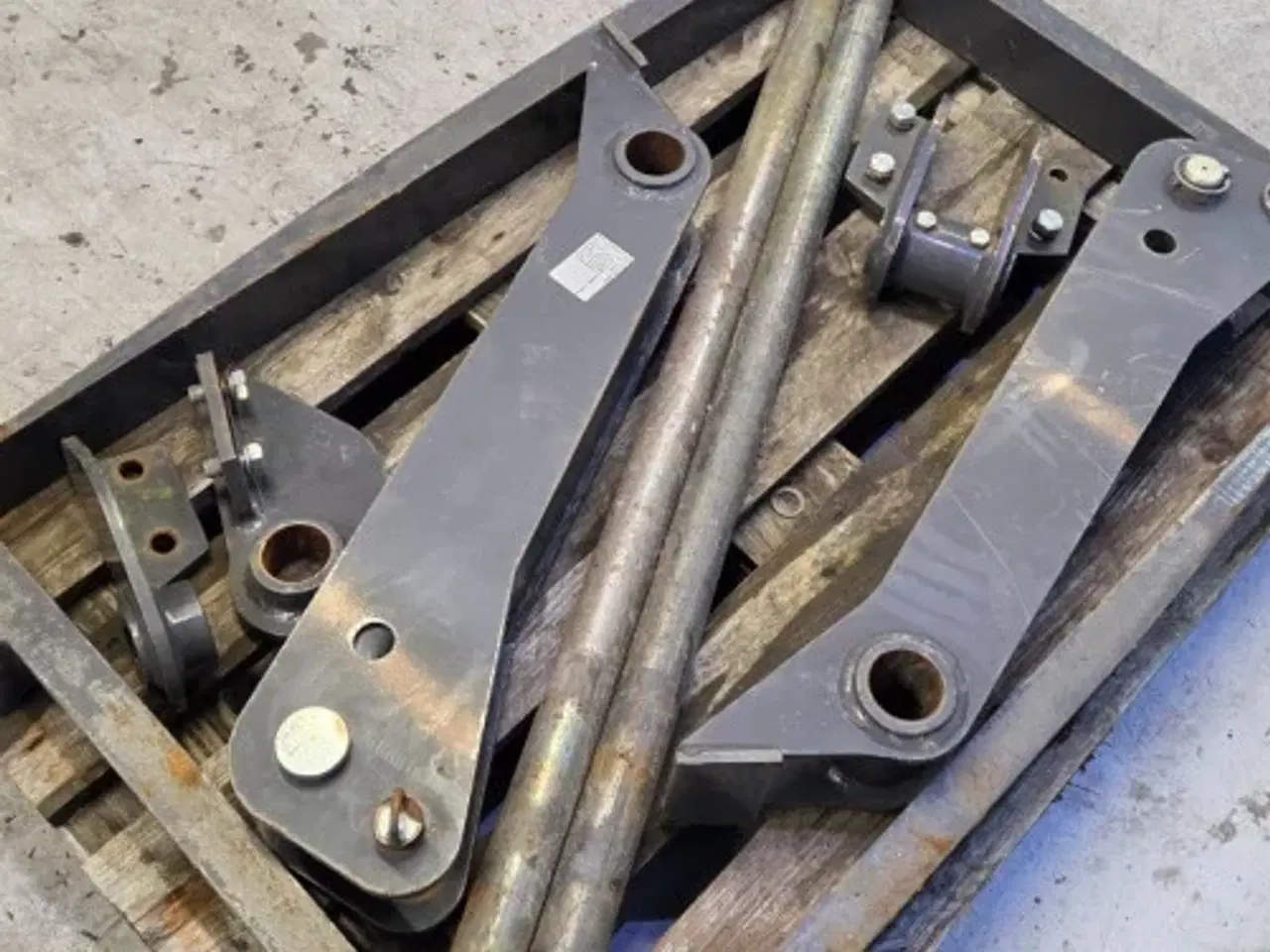 Billede 14 - New Holland B115C Pallegafler Kit 87310367