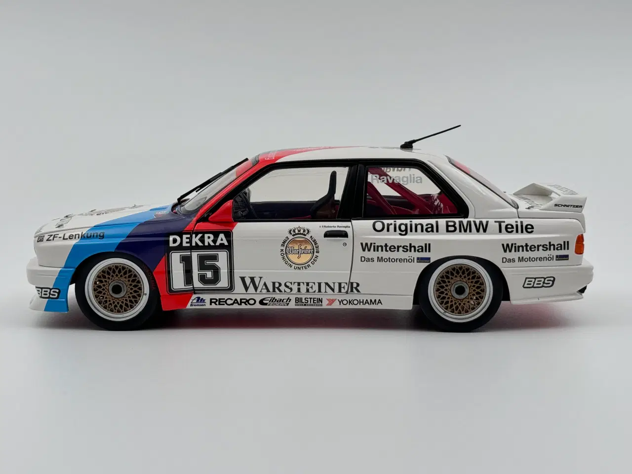 Billede 3 - 1989 BMW M3 EVO DTM E30 1:18  - MINICHAMPS