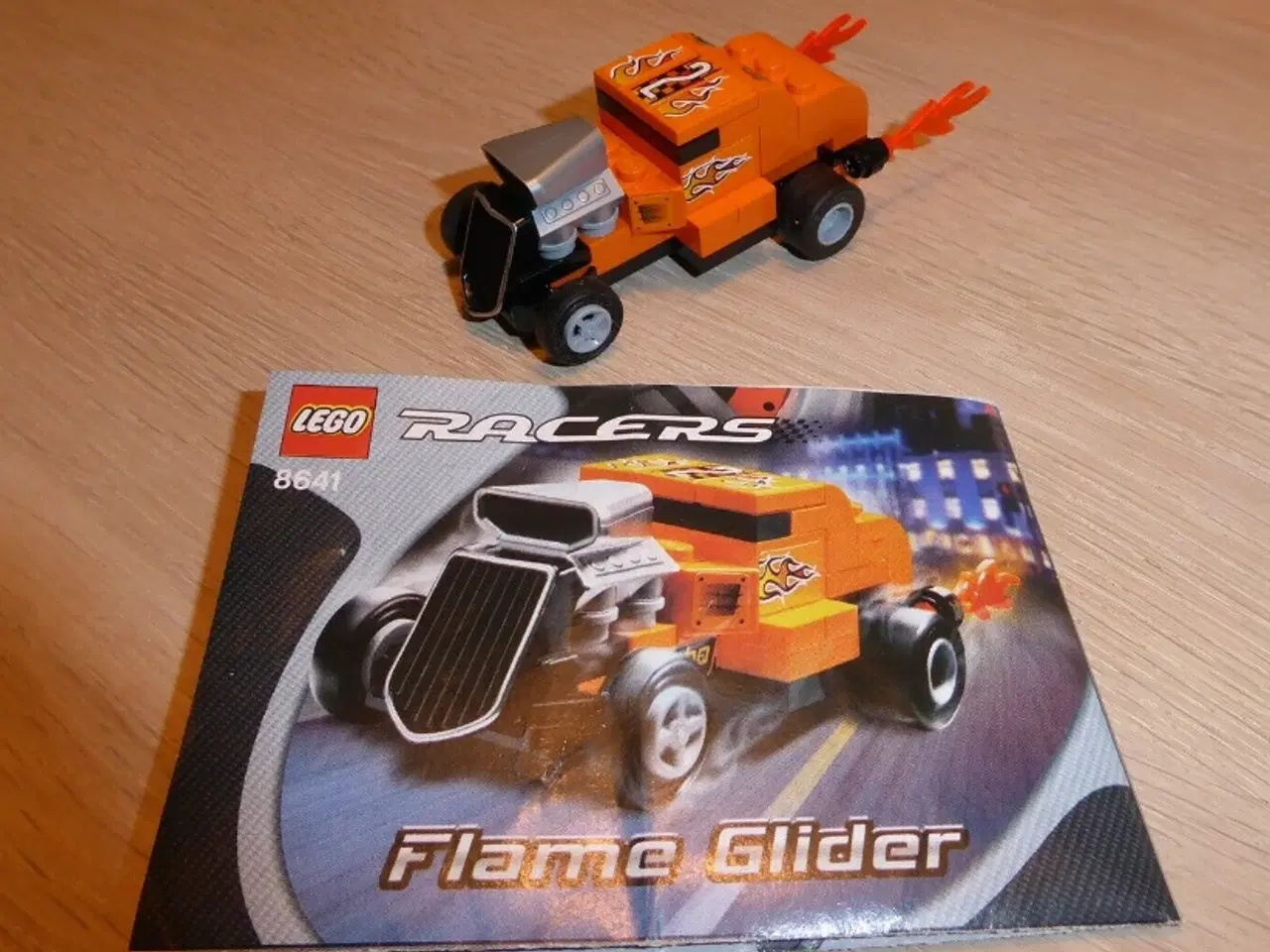 Billede 1 - Lego Racers, Tiny Turbos - Flame Glider - 8641-1