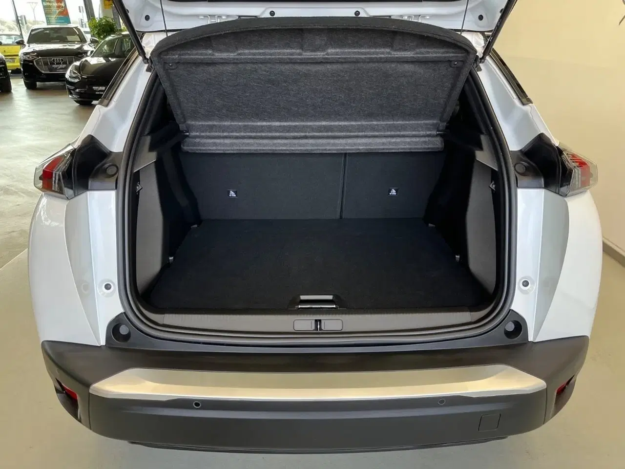 Billede 23 - Peugeot e-2008 50 GT