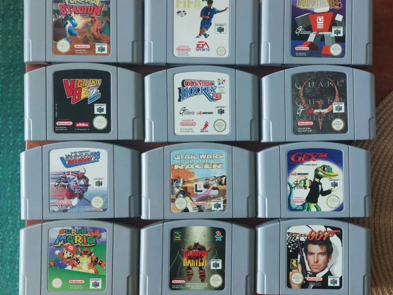 Billede 1 - Nintendo 64 med 12 Spil og 2 Controllere