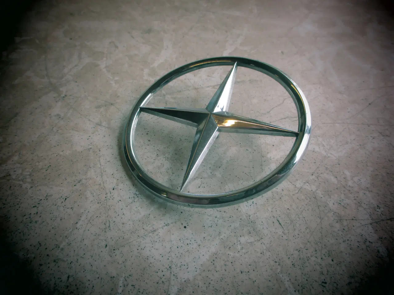 Billede 3 - Nyt Emblem  Mercedes