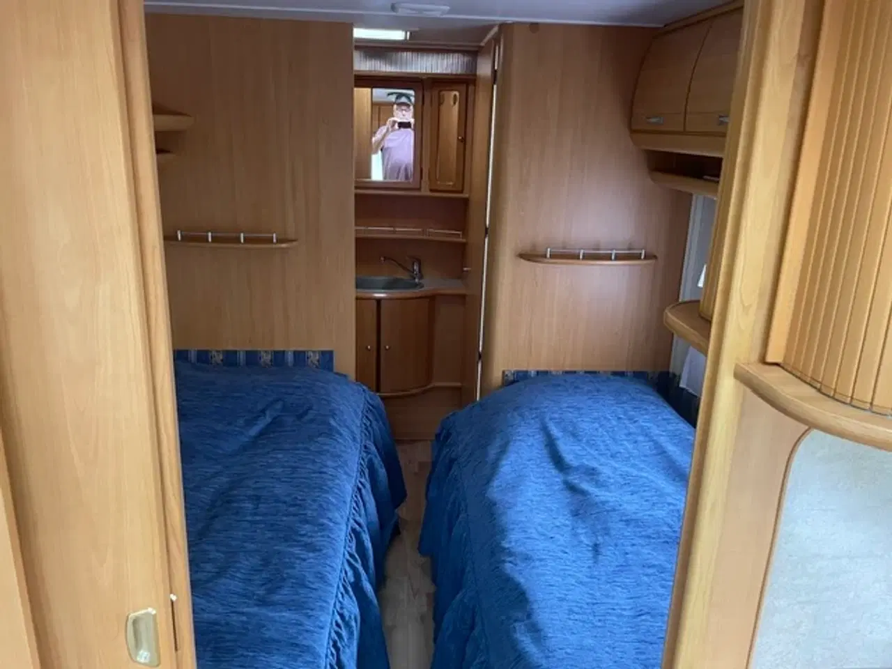 Billede 7 - Flot Campingvogn på fastliggerplads ved Juelsminde